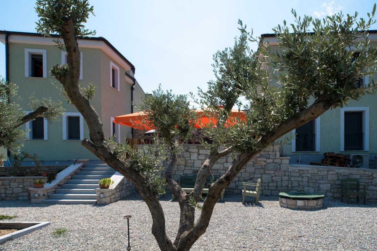 Otel Fiori- Urla Esmirna Exterior foto